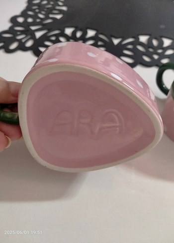 Beden pembe Renk Pembe Puantiyeli Çilek Şekilli Kek Kalıbı