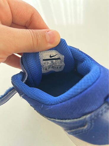 27 Beden mavi Renk Nike spor ayakkabı