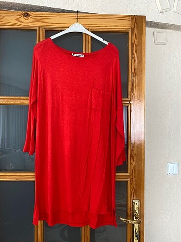 kirmizi tunik