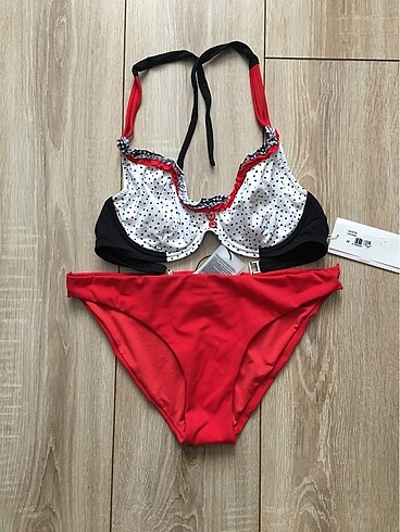 Bikini takım