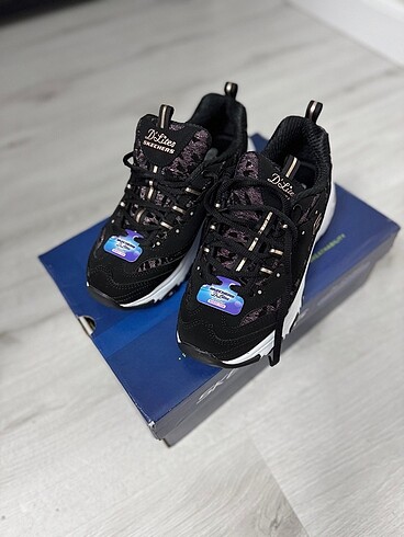 37 Beden Skechers D'Lites leopar spor ayakkabı