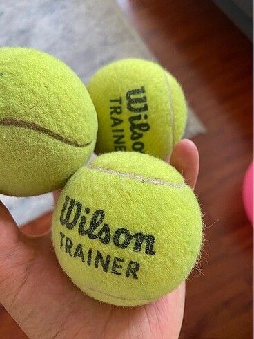 Wilson tenis topu