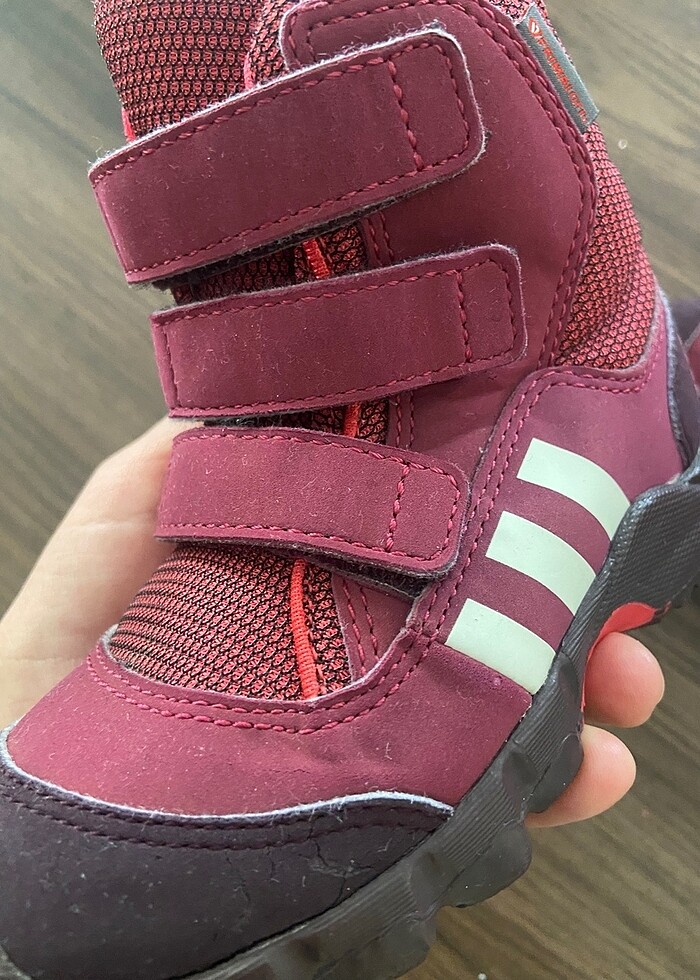 Adidas bot - Görsel 3