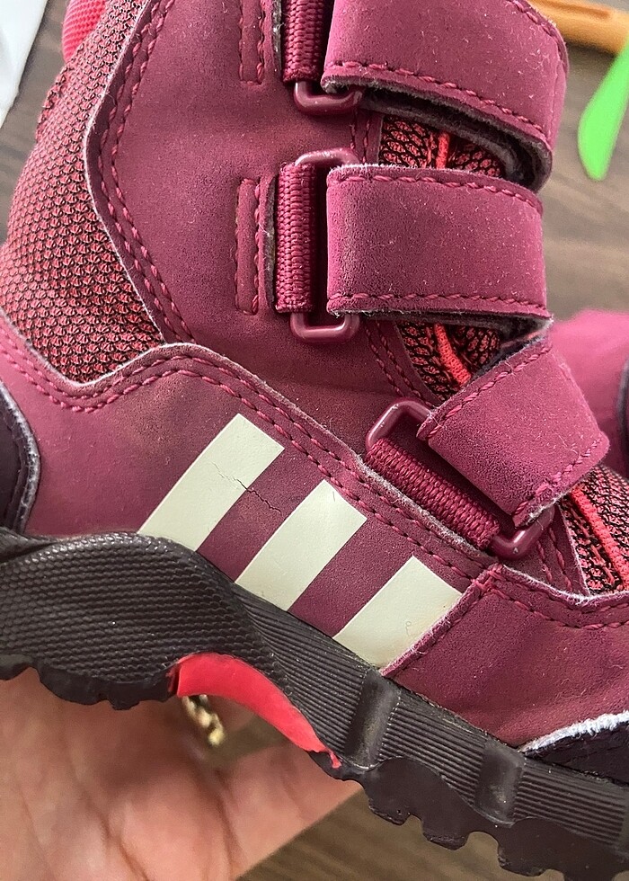 Adidas bot - Görsel 5