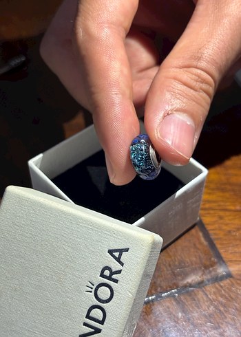 Mavi Boncuklu Kadın Charm - Görsel 2