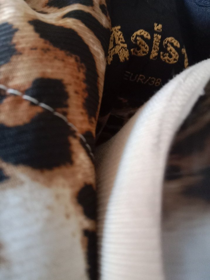 Kahverengi Leopar Desenli  Kadın Mont - Görsel 2