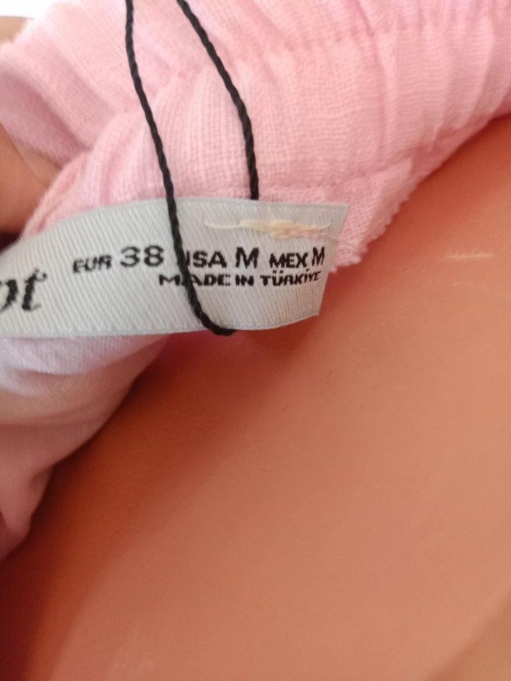 Düğmeli Pembe Keten Yüksek Bel Mini Şort - Görsel 3