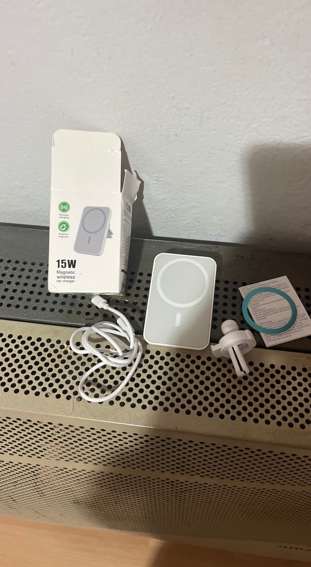 15W Manyetik Kablosuz Beyaz Power Bank - Görsel 2