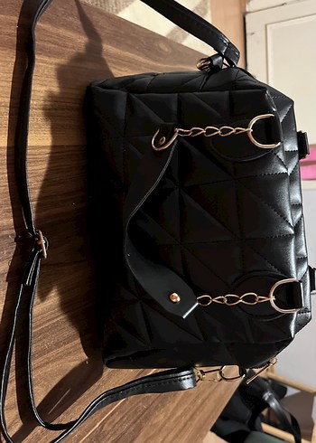Siyah Deri Zincir Detaylı Kadın Çanta - Görsel 5