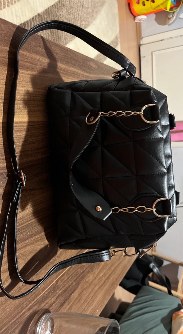 Siyah Deri Zincir Detaylı Kadın Çanta - Görsel 4