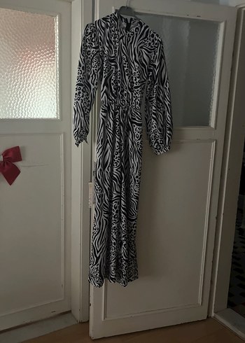 Zebra Desenli Uzun Gri tulum - Görsel 3