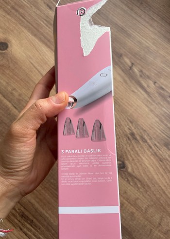 Beyaz Vakumlu Siyah Nokta Temizleyici - Görsel 2