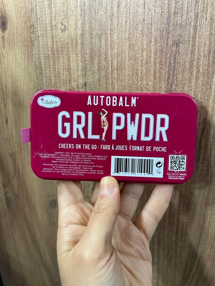 The Balm GRLPWDR yüz paleti - Görsel 3