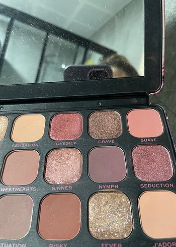 Revolution Parlak Pembe Far Paleti - Görsel 7