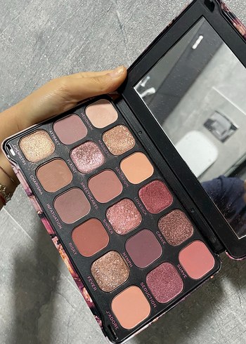 Revolution Parlak Pembe Far Paleti - Görsel 3