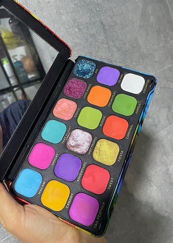 Revolution far paleti - Görsel 5