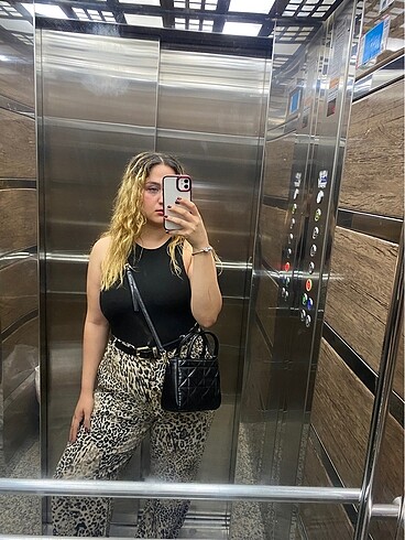 Zara Zara leopar pantolon