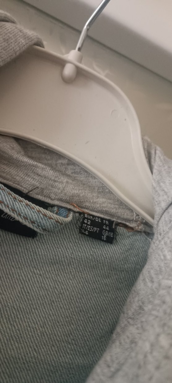 Gri Düğmeli Kadın Denim Ceket - Görsel 4