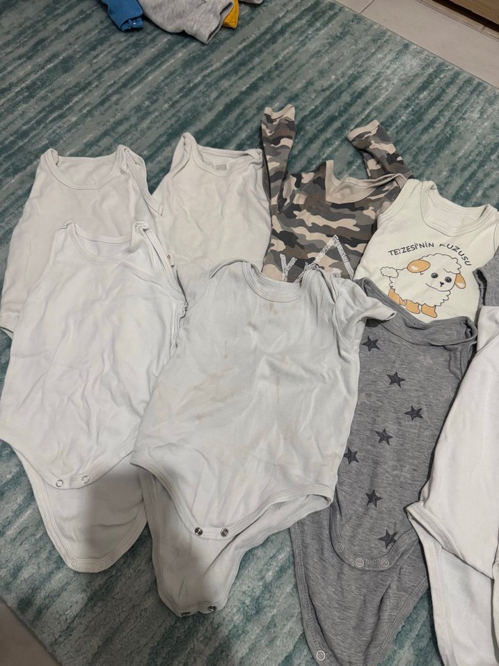 Gri, Kısa Kollu Bebek Çıtçıtlı Body - Görsel 2