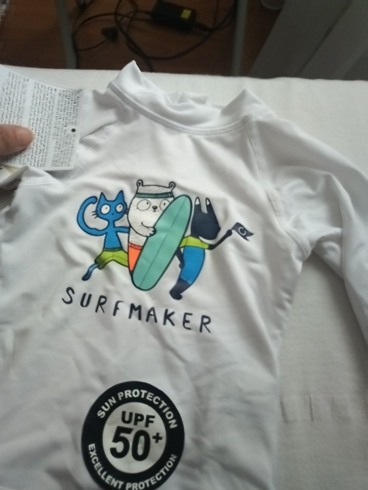 Çocuk Beyaz Baskılı Güneş Koruyucu Mayo - Görsel 2