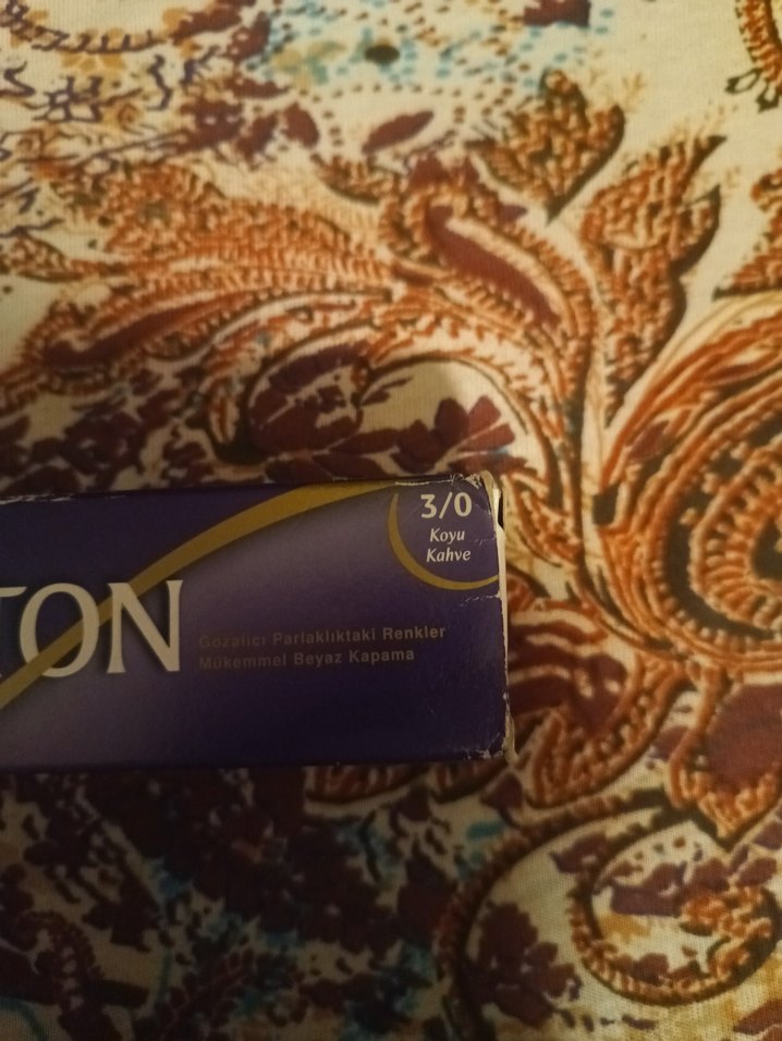 Koleston Koyu Kahve 3/0 Kalıcı Saç Boyası - Görsel 5