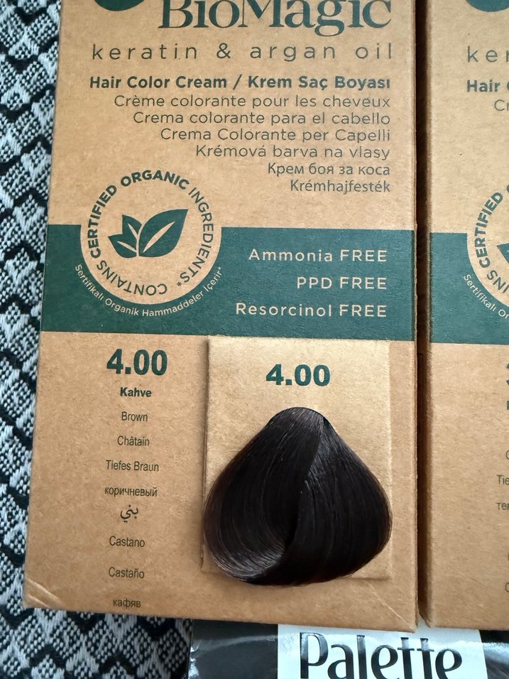 BioMagic ve Palette Deluxe Keratinli Saç Boyası - Görsel 2