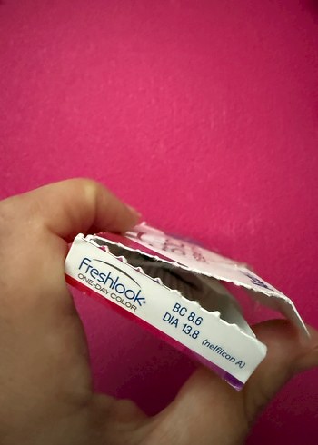 Freshlook Pembe Yeşil Renkli Kontakt Lens Green - Görsel 3