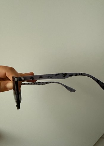 Inesta leopar gri Çerçeveli Kadın Güneş Gözlüğü - Görsel 5