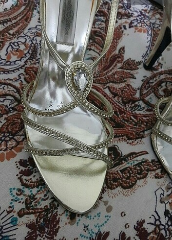 37 Beden altın Renk Metalik abiye stiletto