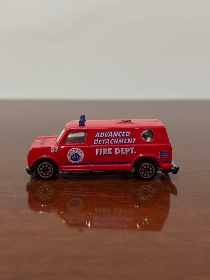 Kırmızı İtfaiye Oyuncak Araba - Görsel 2