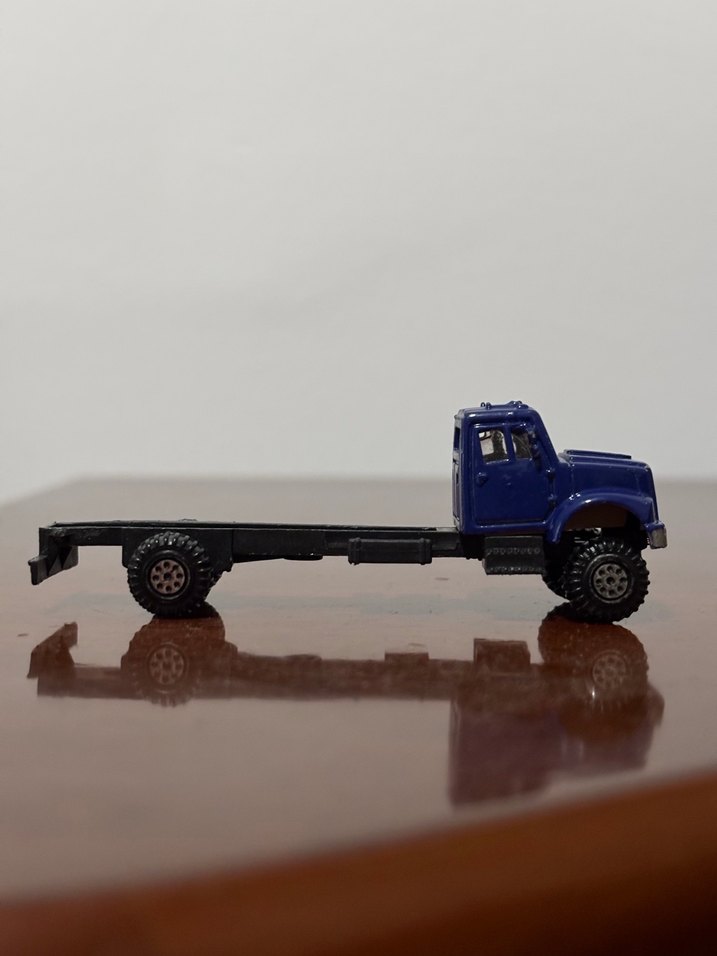 Mavi Oyuncak Kamyon - Görsel 3