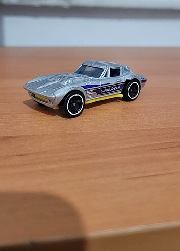 Hot Wheels Corvette Grand Sport