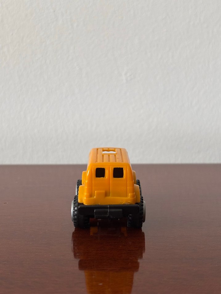 Oyuncak Araba Sarı - Görsel 3