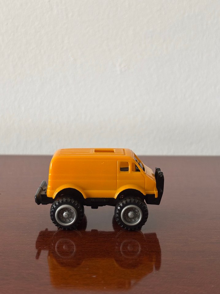 Oyuncak Araba Sarı - Görsel 4