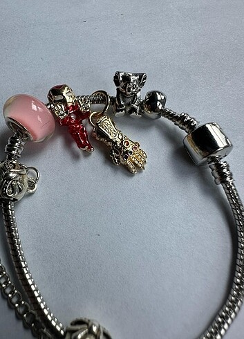 Beden İron Man fil charm seti bileklik pandorra