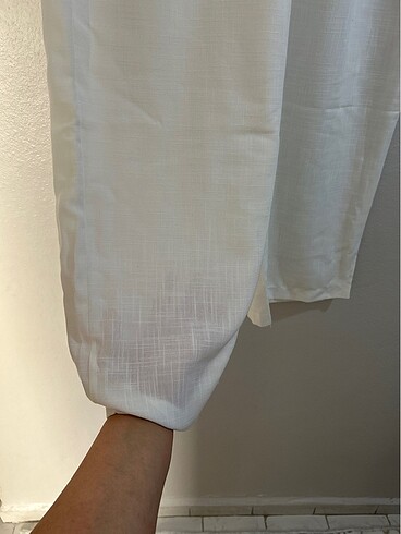 Zara Keten pant. sıfır bu ürünün tüm bedenleri mevcuttur