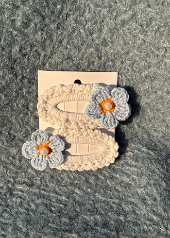 Nakışlı Örgü Çiçekli Bebek Toka Seti - Görsel 2