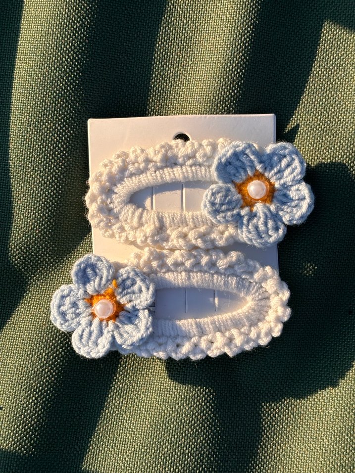 Nakışlı Örgü Çiçekli Bebek Toka Seti - Görsel 3