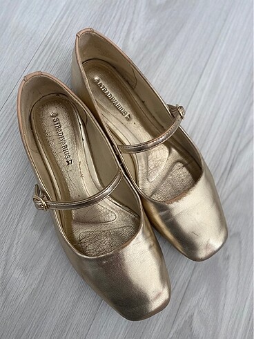 Stradivarius Stradivarius Babet