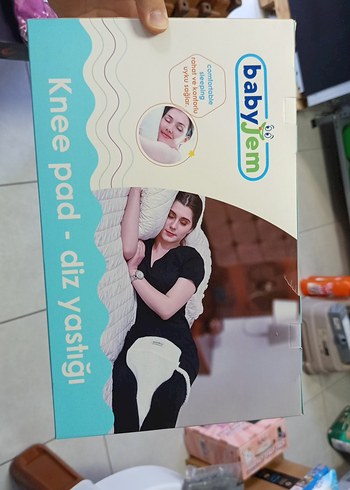 BabyJem Elastik Diz Yastığı Beyaz