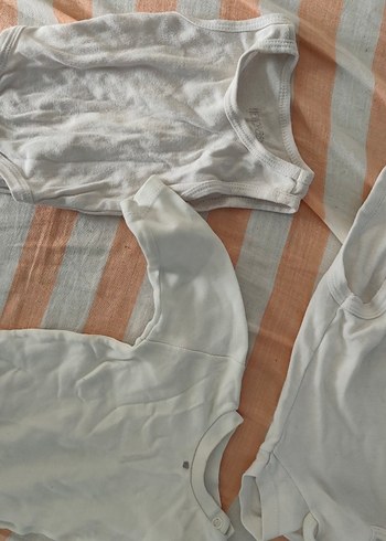 Beyaz Erkek Bebek Kolsuz Body - Görsel 2