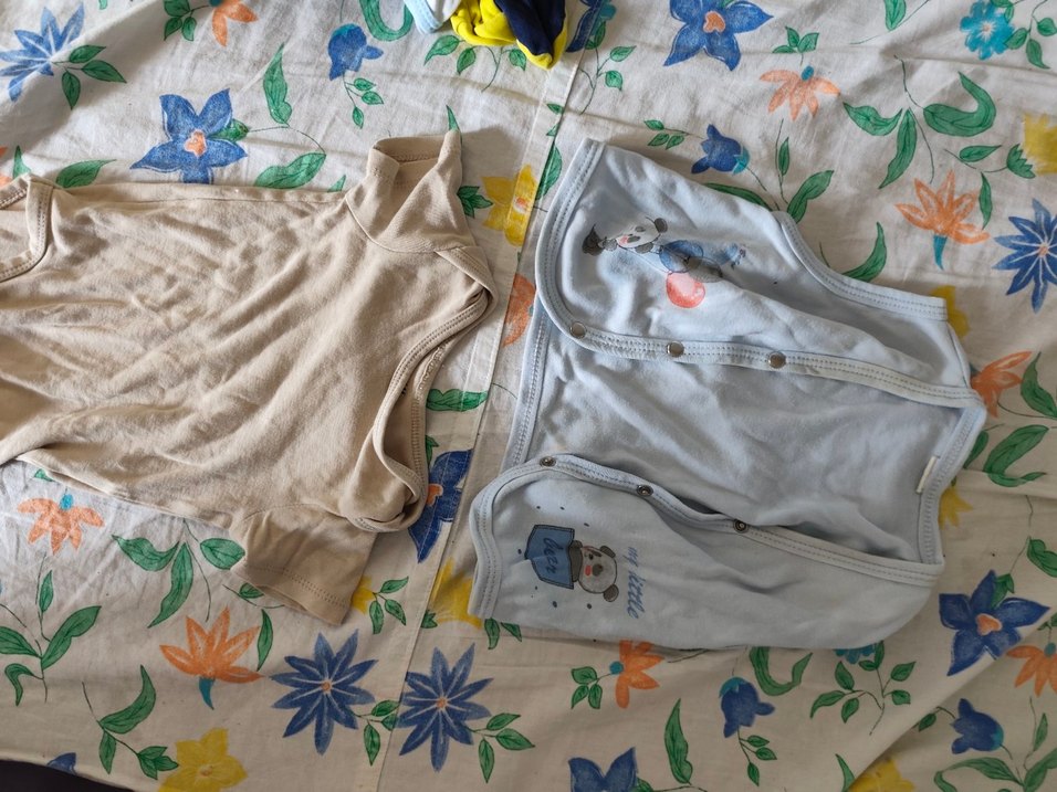 Düğmeli Kahverengi Askısız Bebek Body - Görsel 3