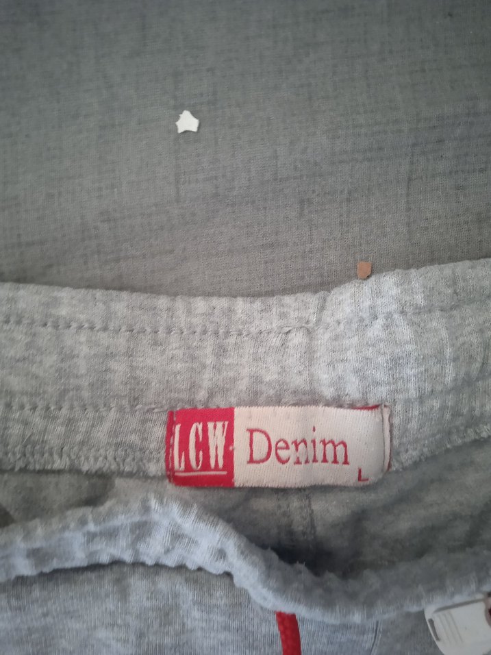 Gri Rahat Kesim Hamile Şortu - Görsel 3