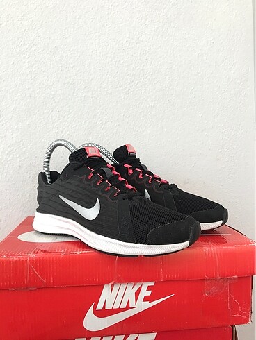 Nike downshifter 8