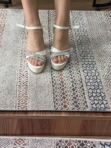 Gelin Ayakkabısı-Beyaz Platform Topuk - Görsel 3