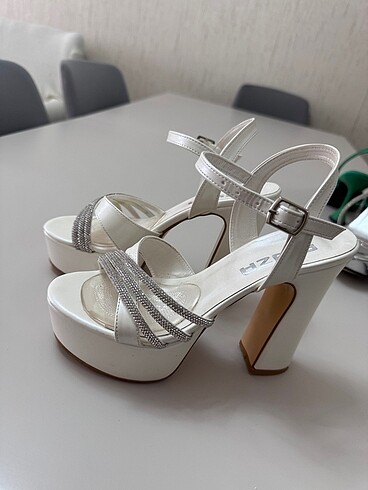 Gelin Ayakkabısı-Beyaz Platform Topuk - Görsel 11