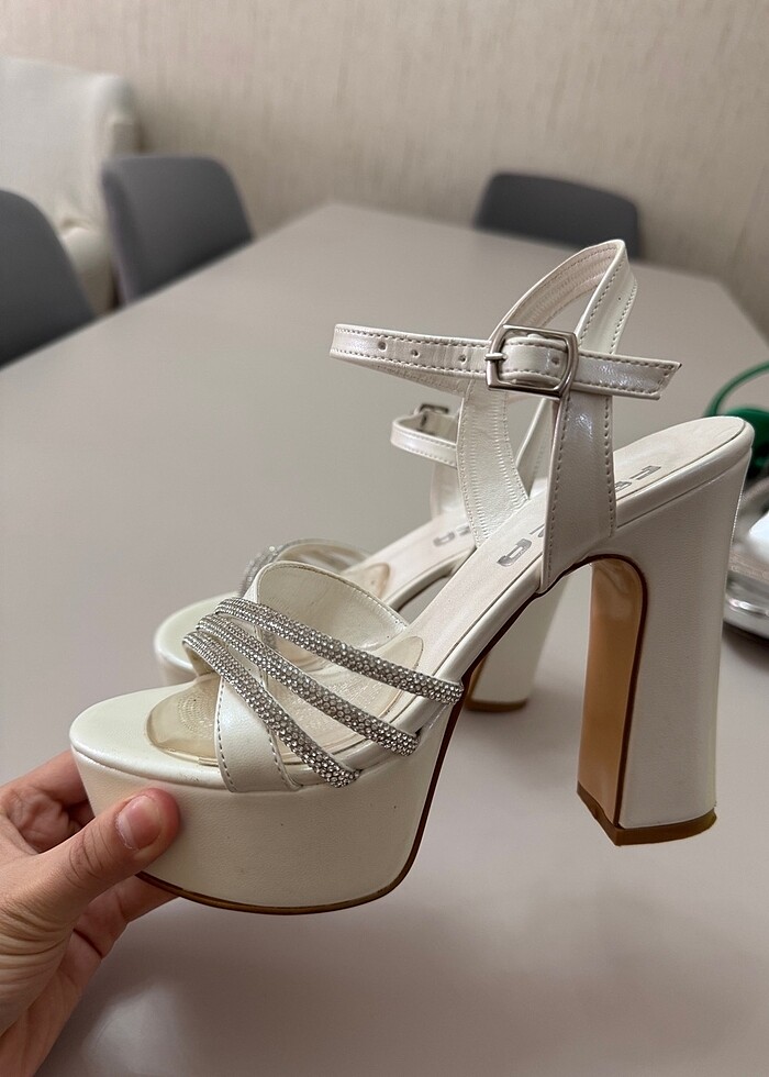 Gelin Ayakkabısı-Beyaz Platform Topuk - Görsel 2