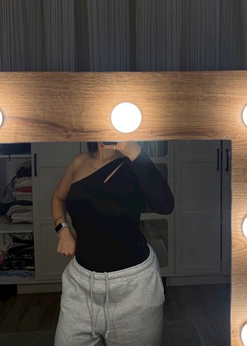 Tek Kol Uzun Kollu Siyah bodysuit - Görsel 2