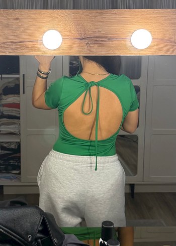 Yeşil Kadın sırt dekolteli bodysuit - Görsel 2