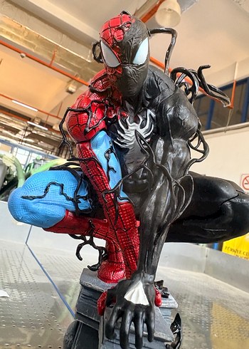 Örümcek Adam ve Venom Aksiyon Figürü - Görsel 7